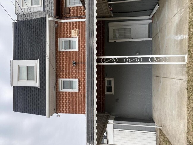 5674 Leiden Rd