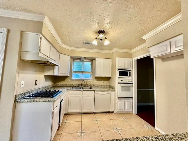 Photo - 3110 Indian Wells Ct