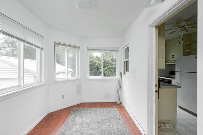 Photo - 1927 Olive St