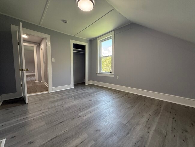 Photo - 33 Old Brattleboro Rd Unit 2