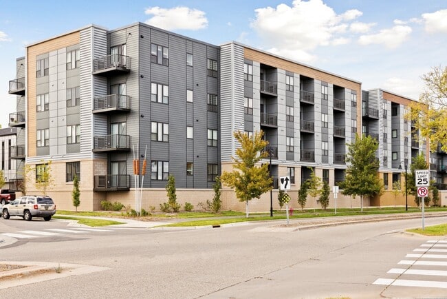 Photo - Rya Apartments