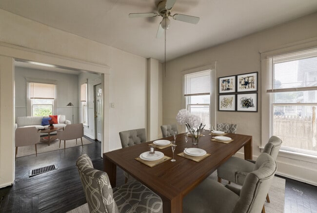 Photo - 222 W Oakland Ave