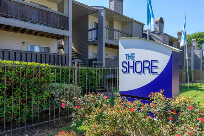 Building Photo - The Shore Rental