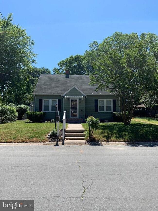 Photo - 1009 Tyler Ave