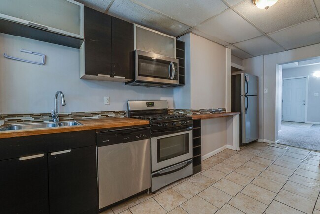 Photo - 2013 Gregory St Unit 1