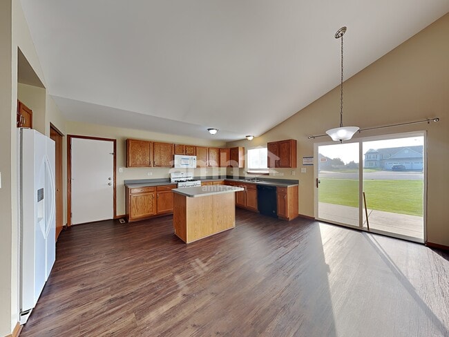 Photo - 26251 W Bayberry Ct