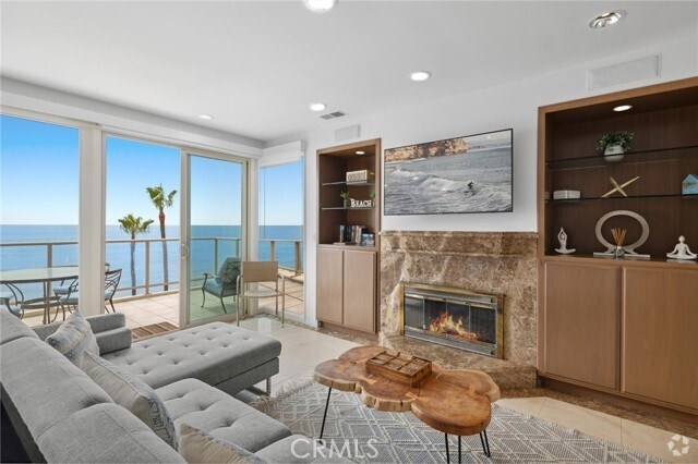 Building Photo - 915 Gaviota Dr Rental