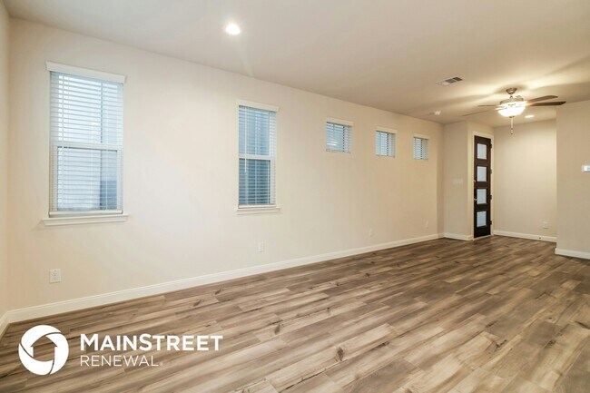 Photo - 9813 Falling Fern Ln