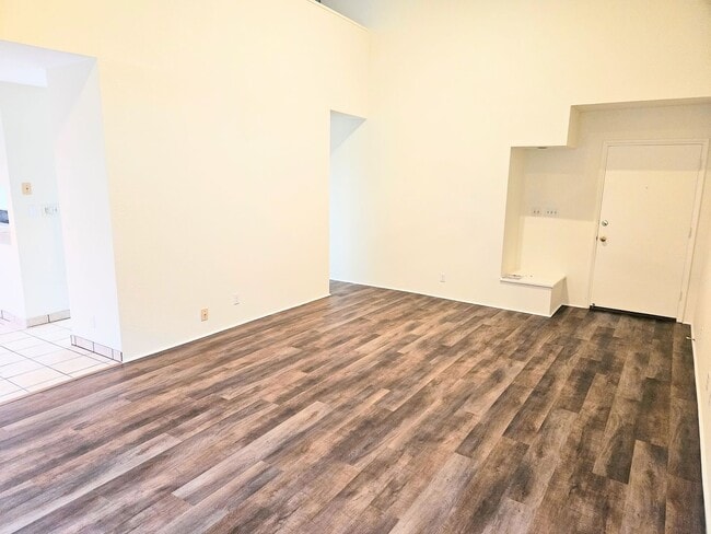 Photo - Niu Valley 4 Bedroom 3 Bathroom 2 Parking Home
