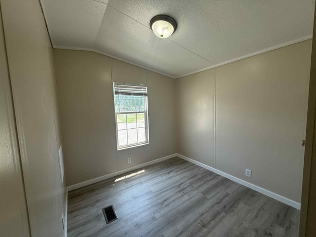 Photo - 1236 N Oaklane Rd