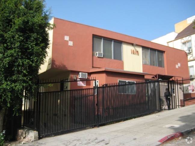 Building Photo - 1819 N. Ivar Avenue, Rental