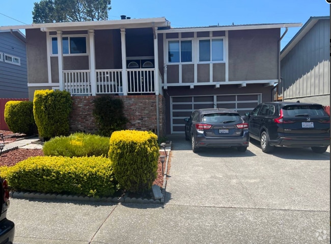 Building Photo - 261 Merced Dr Rental