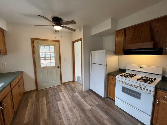 Photo - 210 N 1st Ave Unit Lower