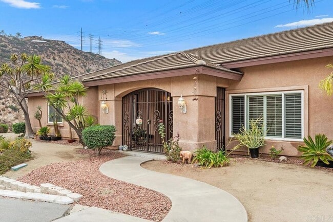 Photo - Stunning 4BR/3BA Pool Home in Singing Hill...