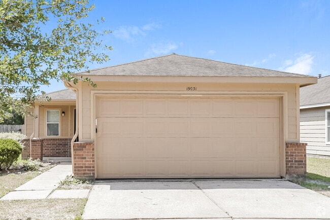 Building Photo - 19031 Wild Yaupon Dr Rental
