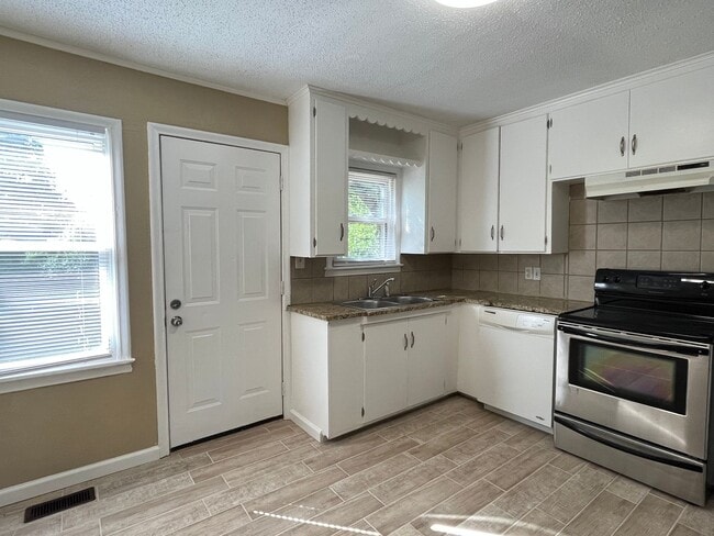 Photo - 4726 S Boston Pl