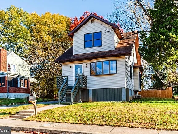 Photo - 5927 Greenhill Ave