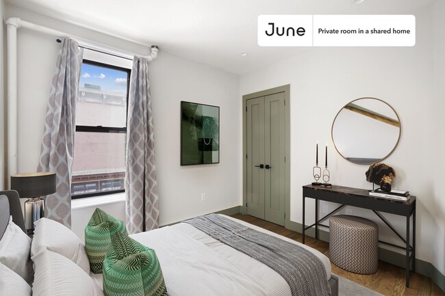 Building Photo - Room in Shared 2 bed/1 bath home