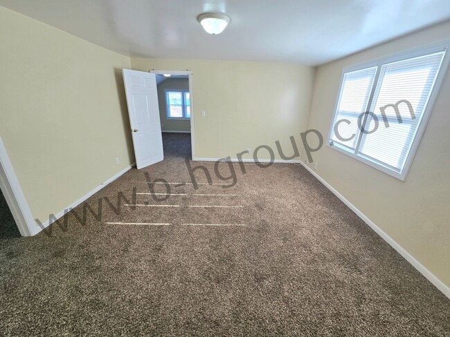 Photo - 5004 28th Ave Unidad Upper