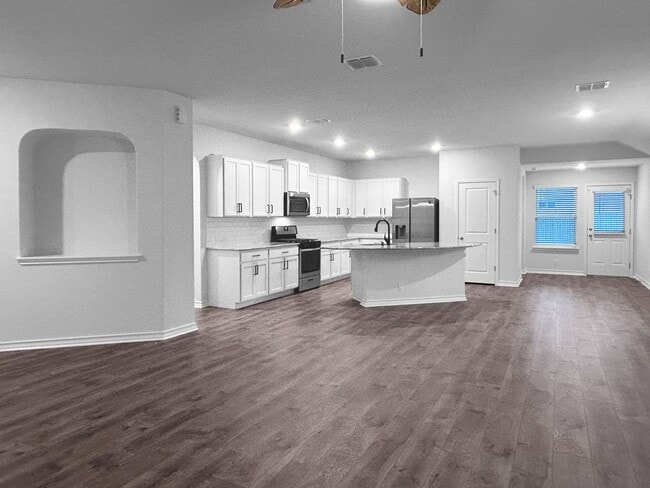 Photo - Spacious One Story Home Near Government Canyon