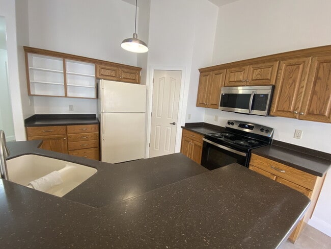 Photo - Charming 3-bedroom, 2-bathroom residence i...