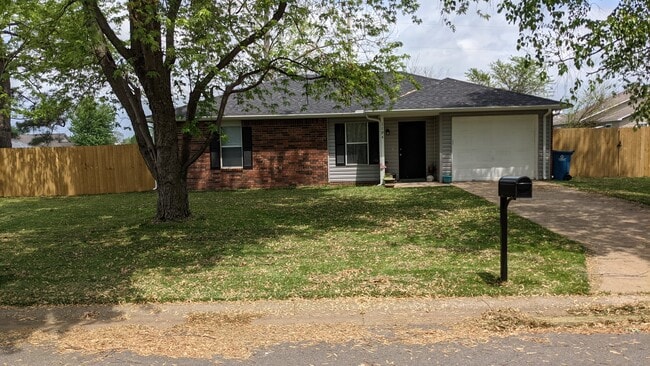 Photo - 1194 Flint Pl