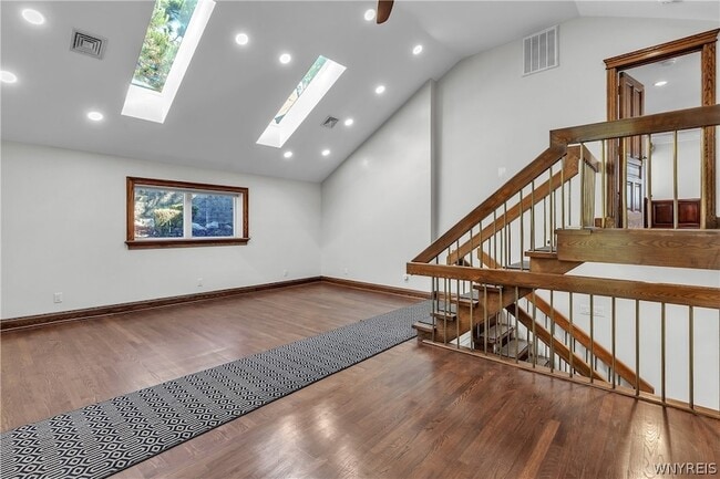 Photo - 2039 E River Rd