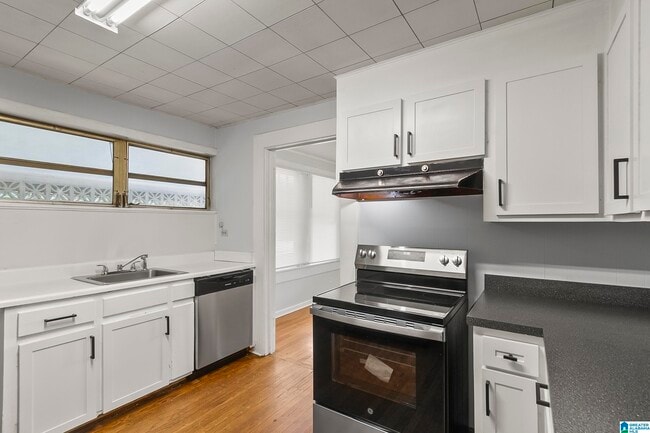 Photo - 2217 Prince Ave