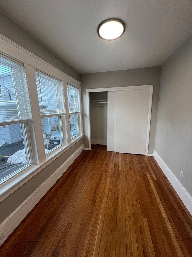 Photo - 54 Brook St Unit 5