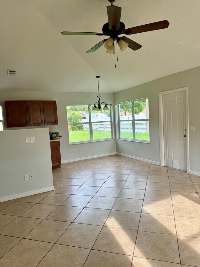 Photo - 26 Rybar Ln