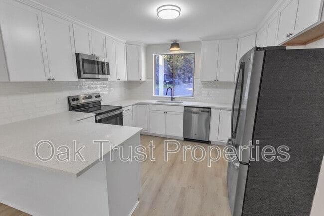 Photo - 107 Willow Ct