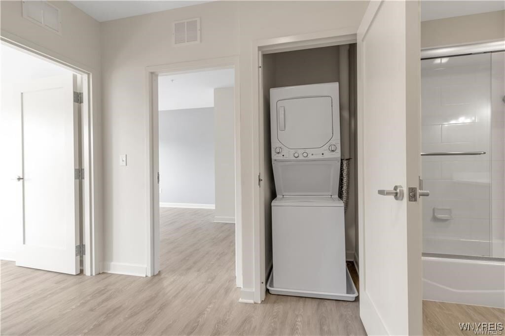 Photo - 5712 Main St