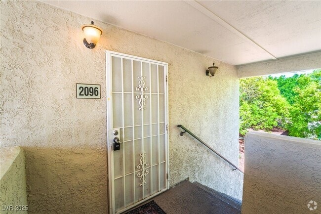 Building Photo - 7300 W Pirates Cove Rd Unit 2096 Rental