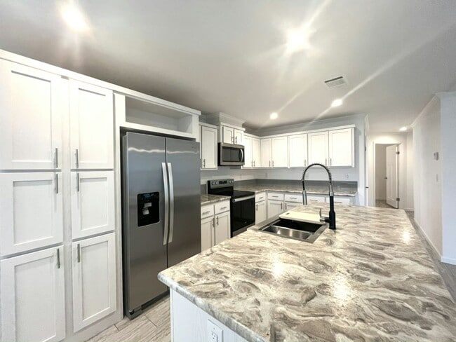 Building Photo - 402 Morristown Cay Rental