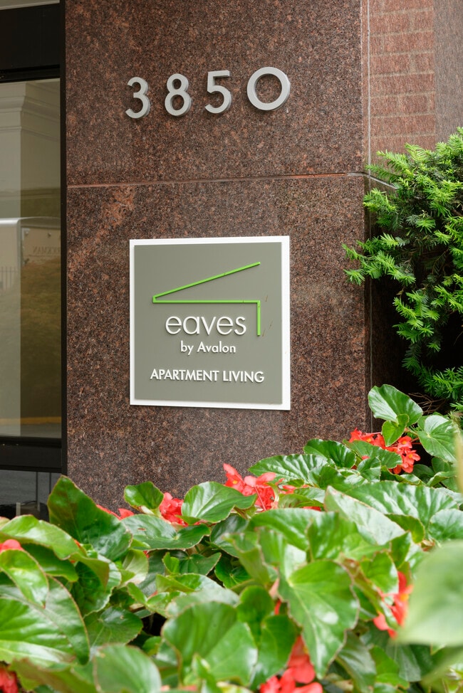 Leasing office entrance