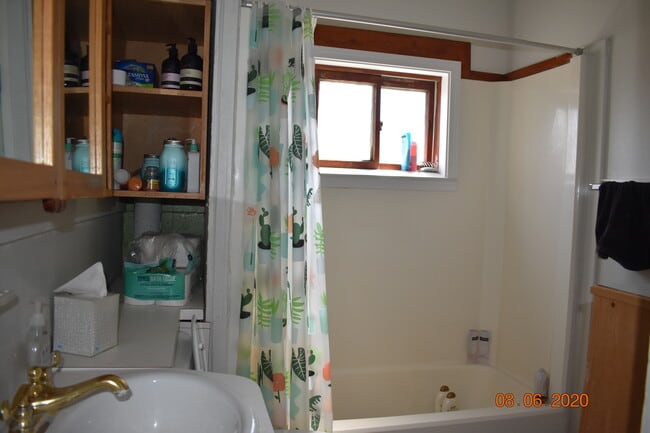 Photo - 537 Elizabeth St Unit 2