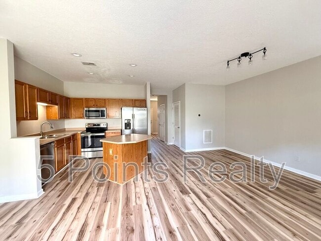 Photo - 7277 Charlotte Pike Unit 105