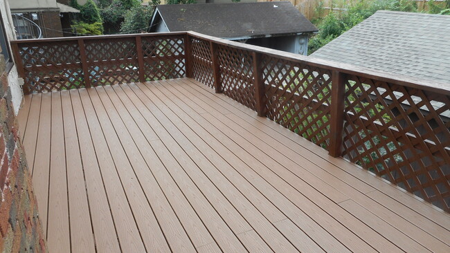 Photo - 235 Hawthorne St Unidad 0