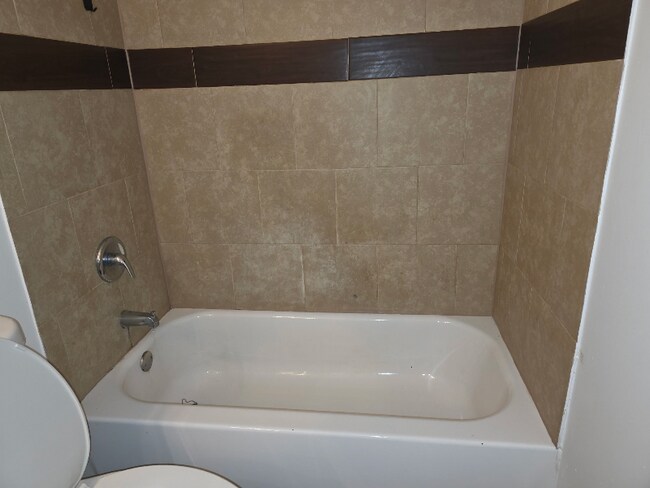 Photo - 2920 SE 53rd Ct Unidad B