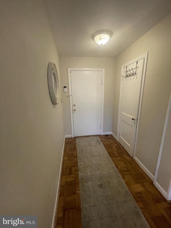 Photo - 6610 Potomac Ave Unidad B2