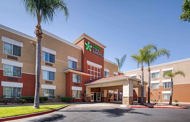 Furnished Studio-Orange County - Cypress