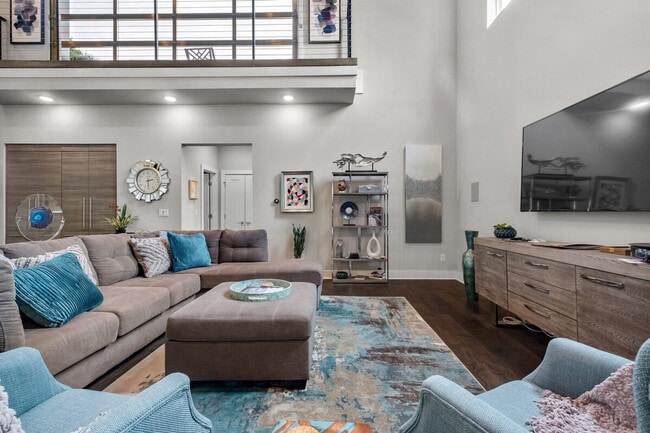 Photo - 1588 N Desoto Pl Unidad ID1221851P