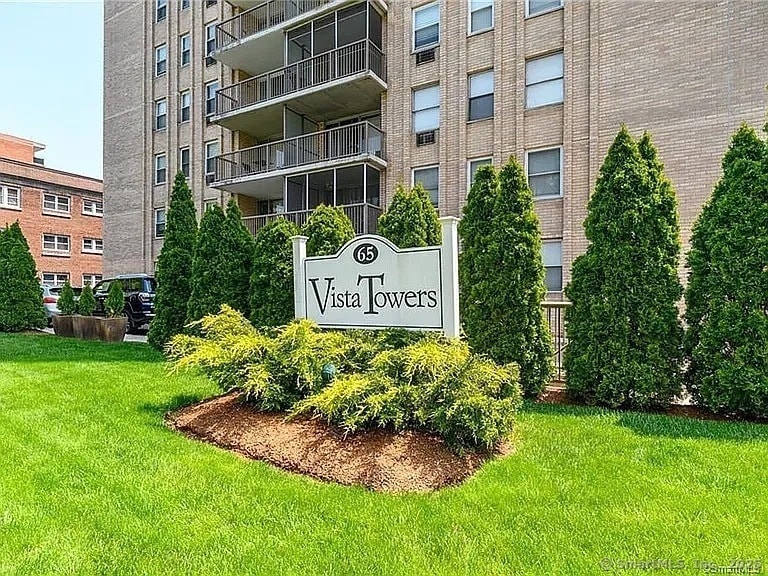 Photo - 65 Glenbrook Rd