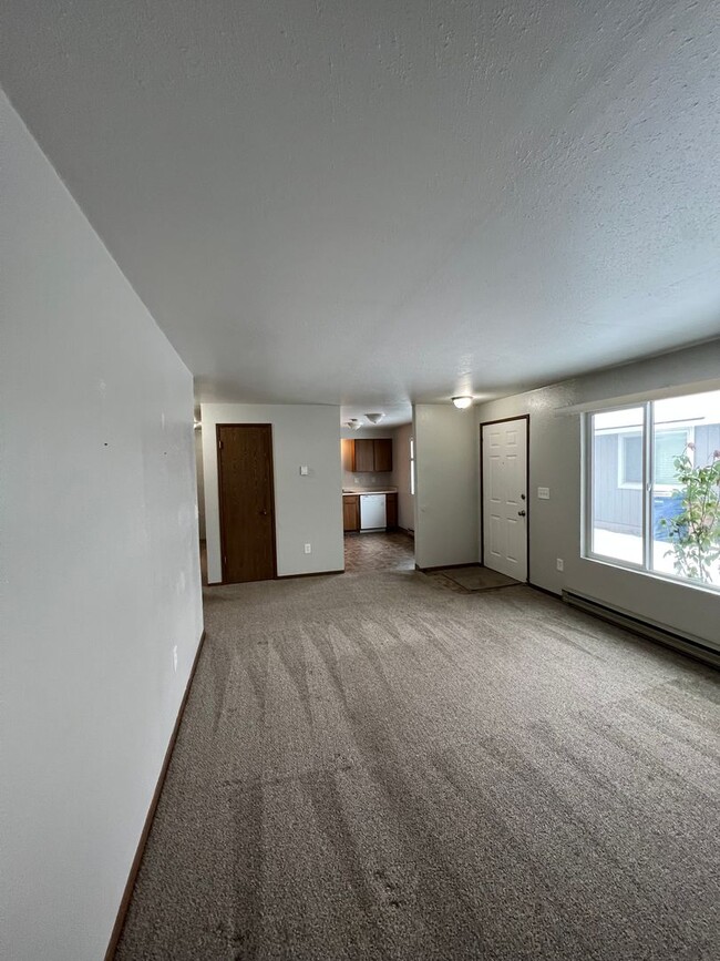 Photo - 22- 24 E. Courtland Apartment Unit 24