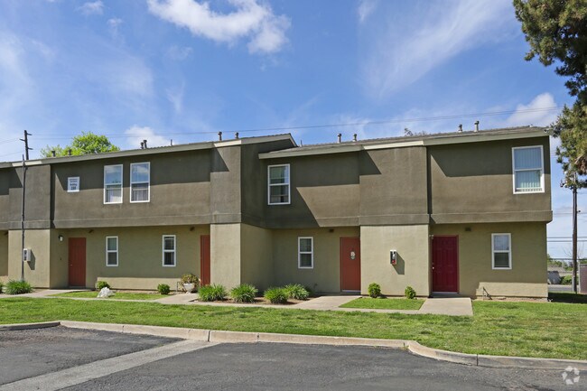 Amberwood Apartments - Amberwood Apartments