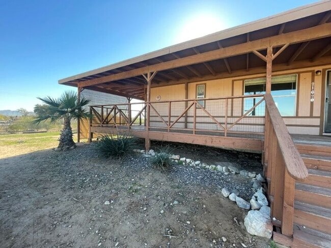 Photo - 21620 W Narramore Rd