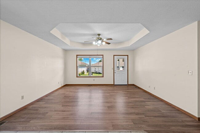Photo - 1278 W Butterfield Dr