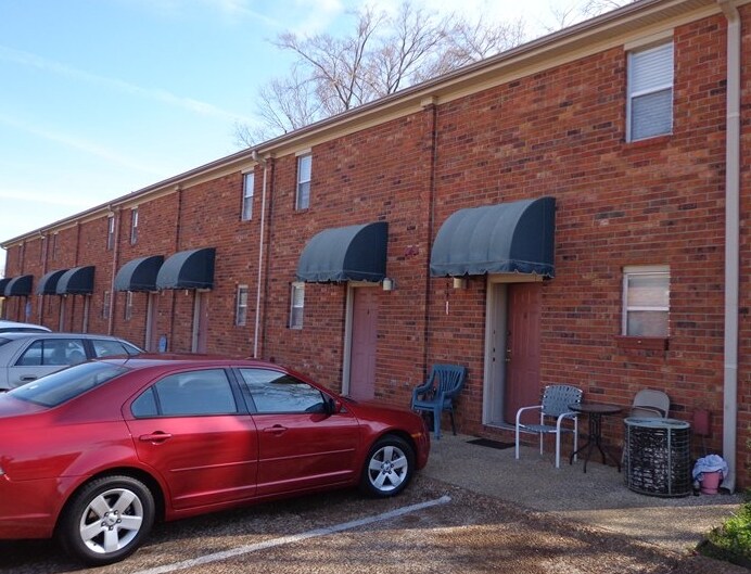 Madison Square Townhomes - Madison Square Townhomes