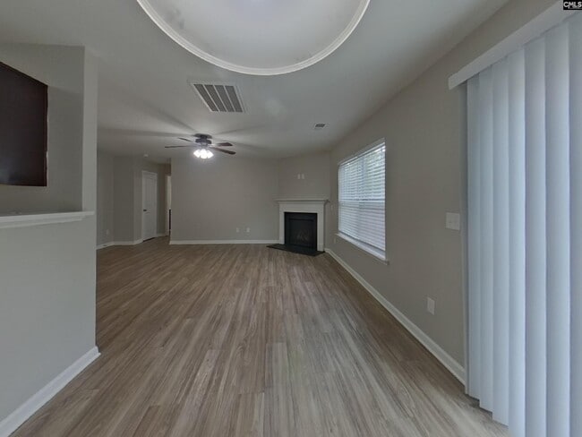 Photo - 750 Chariot Way