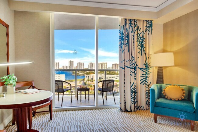 Building Photo - 18001 Collins Ave Rental